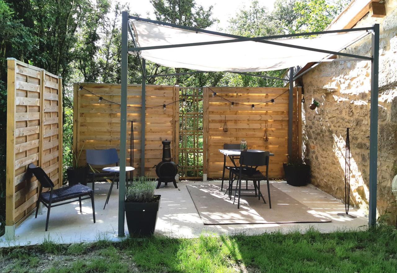 La Tourelle 82 Bed & Breakfast Saint-Antonin Dış mekan fotoğraf